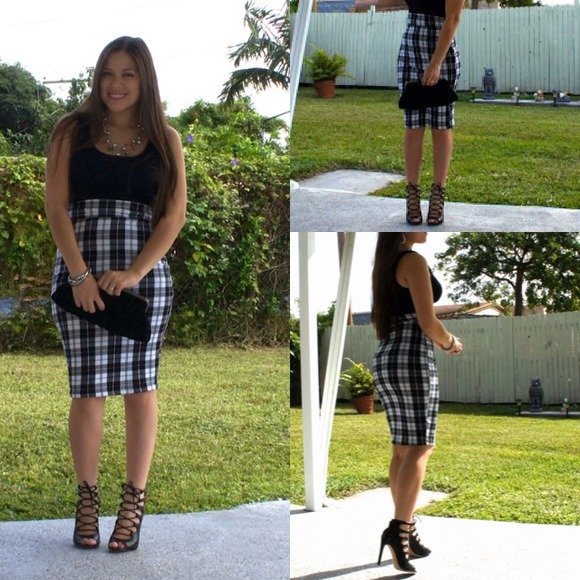 Plaid skirt.