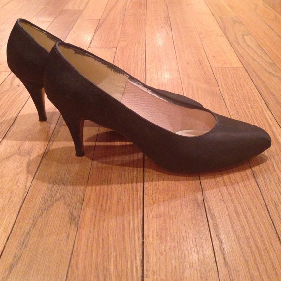 Beautiful satin black dyeable shoes