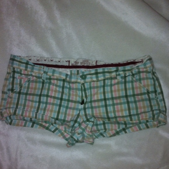 Hollister plaid short