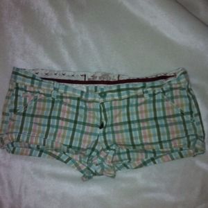 Hollister plaid short