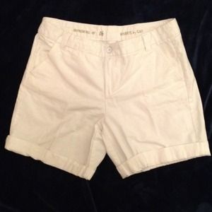 White cotton shorts