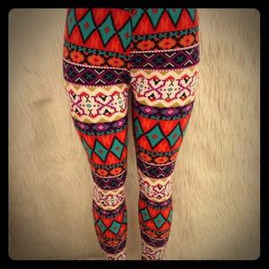 CUTE NEW AZTEC TRIBAL COLORFUL PRINT LEGGINGS !