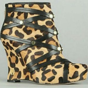 House of Harlow 1960 Ava Animal Calf Skin Booties