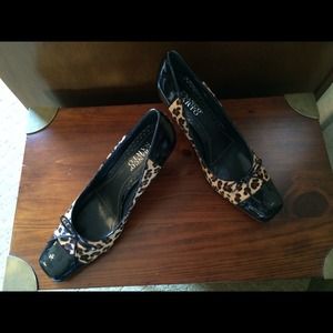 Leopard & black patent pumps - Franco Sarto