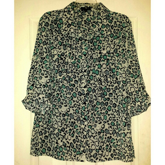 SOLD!! π HP 6/2 π animal print notation top - Picture 3 of 3