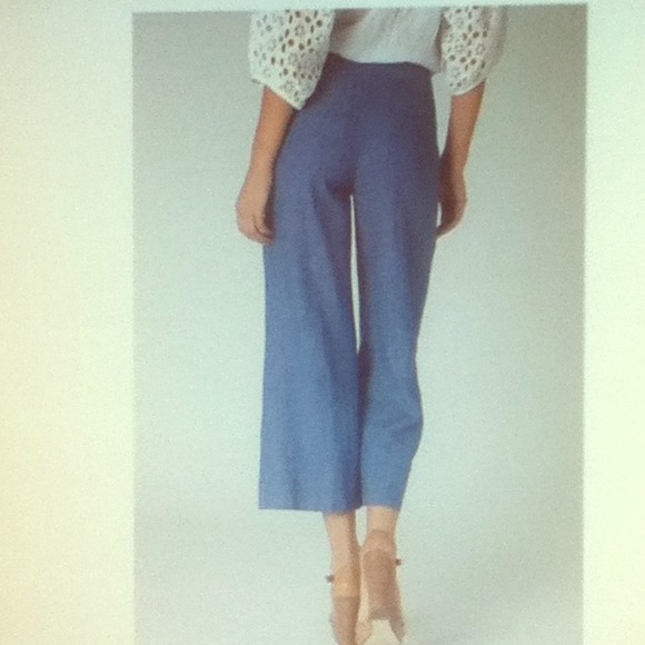 Anthropologie Denim - Anthropologie NWOT size 0 linen cropped pants