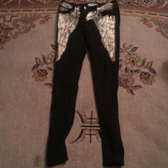 Black skinny jeans with gold coloring - Picture 2 of 3