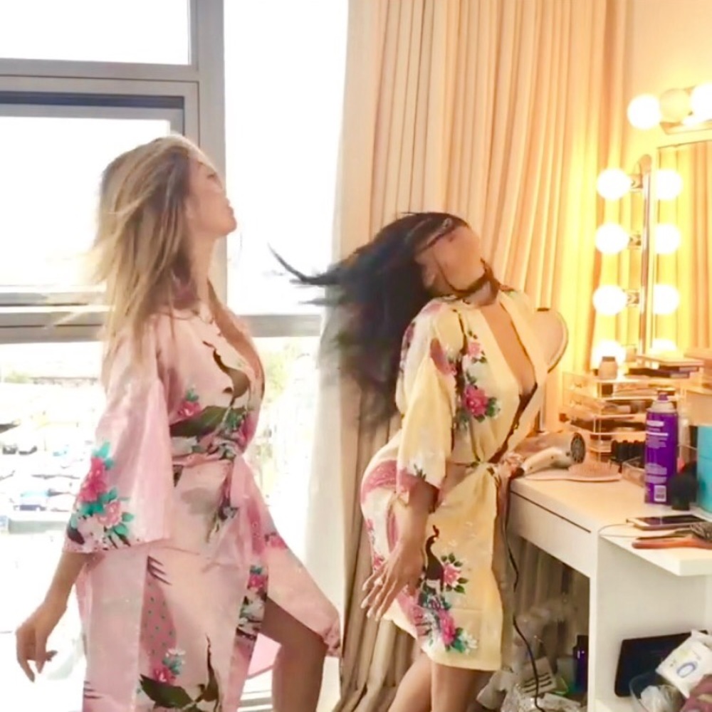 Peacock kimono robe (pink)