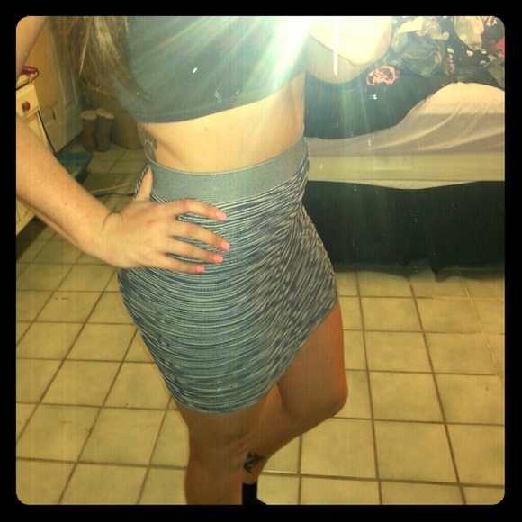 Body con high waist skirt