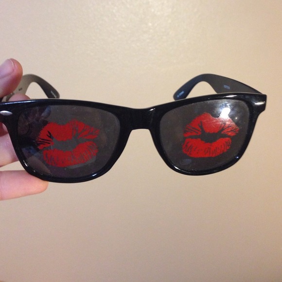 Sunglasses - Picture 2 of 2