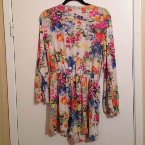 Floral Honey Punch Romper - Picture 2 of 3