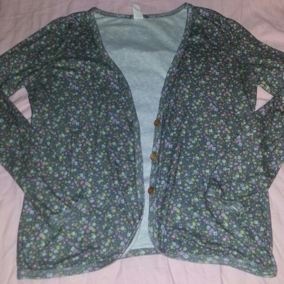 Delias floral button up sweater - Picture 1 of 4