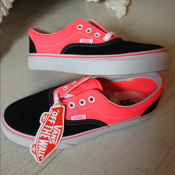 Neon pink Vans NWT