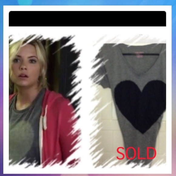 Xhilaration Tops - Gray heart tee. Super comfy. Only tried on once.