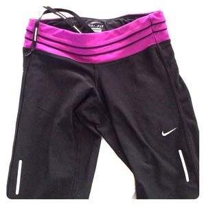 Nike Capri running pants