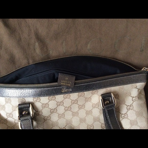 👜Pre-owned authentic Gucci - Picture 3 of 4