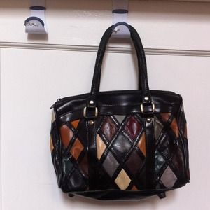 Vintage quilted leather purse