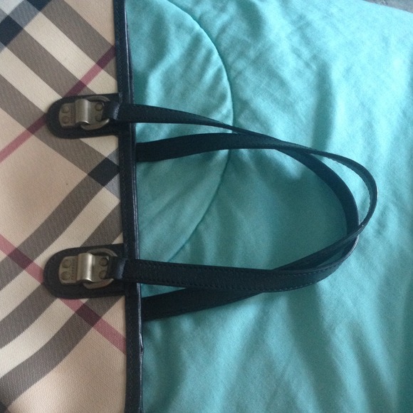 Burberry handbag - Picture 4 of 4