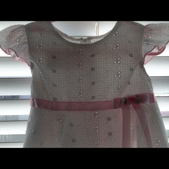 🆕 Beautiful white eyelet dress - Picture 3 of 4