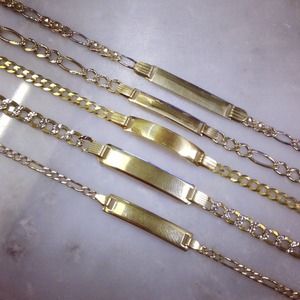 ❌❌SOLD❌❌10k yellow gold baby ID bracelets.