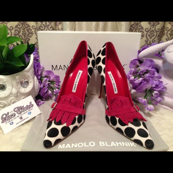 🚫🚫SOLD🚫🚫new manolo blahnik black