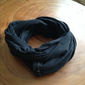 Lululemon vinyasa scarf