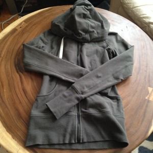 Lululemon zip up hoodie
