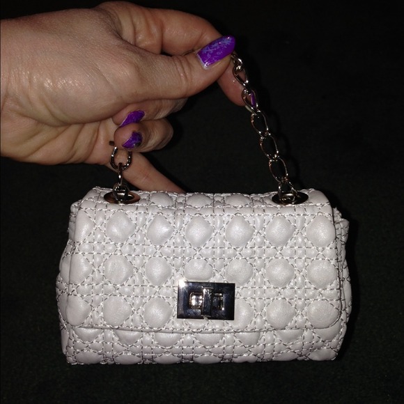 💛new mini chanel look alike handbag/wristlet💛