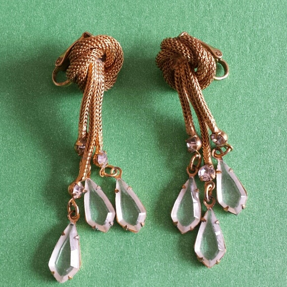 Costume clip on earrings