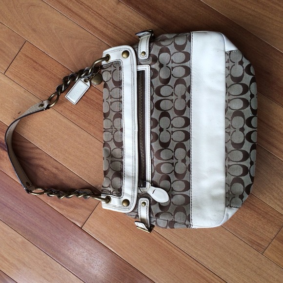 Coach RARE Leigh Legacy Limited Edition Purse - Picture 3 of 4