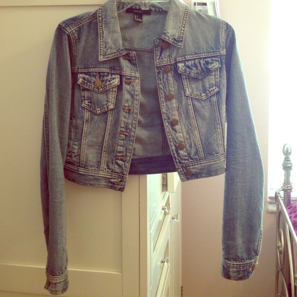Cropped Jean Jacket - Picture 1 of 2