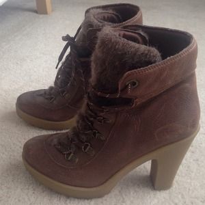 Nine West Winter Boot w. Faux Fur Detail