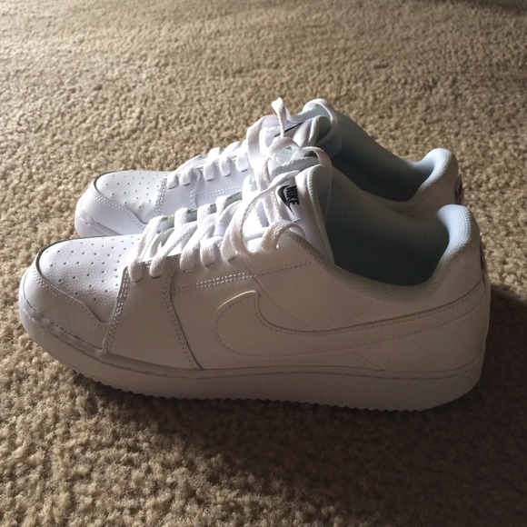 Sold ❌All white Nike Sneakers *Backboard II*