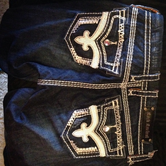 SOLD - Picture 2 of 4