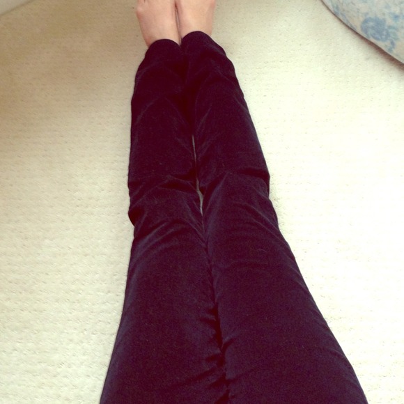 AG the stilt black corduroy cigarette jean 27R