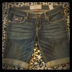 Hollister Social Stretch Long Shorts Size 1R/25