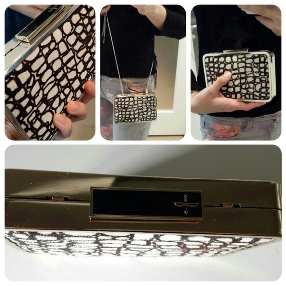 🎉HPx4🌸Pour La Vic clutch - Picture 2 of 4