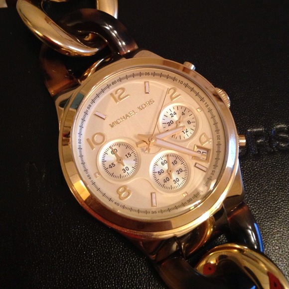 SOLD!! - Picture 2 of 3