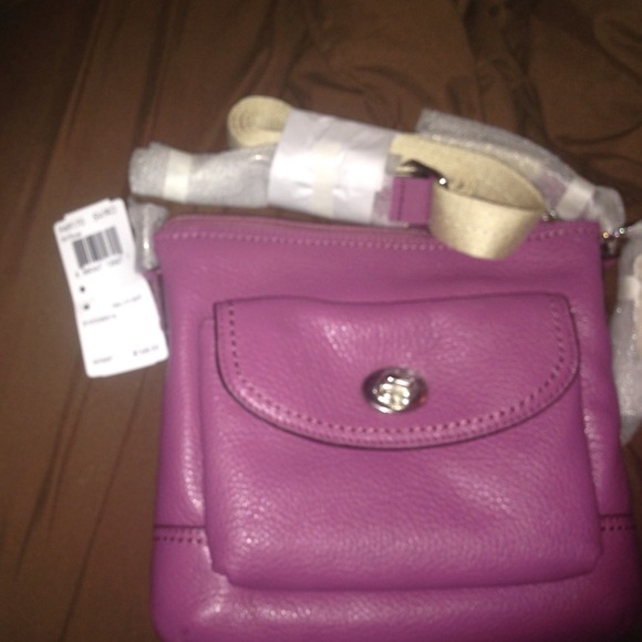 100% Authentic Coach Swing Pack Leather