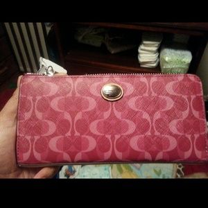 Authentic Coach Wallet
