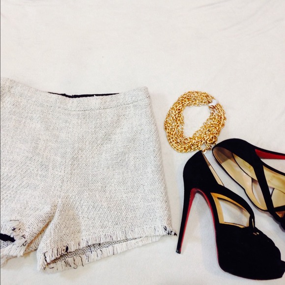 Free People Dresses & Skirts - 👑Free people textured woven shorts