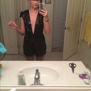 🔹REDUCED🔹FABULOUS ROMPER