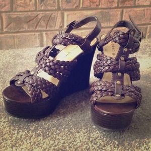 Madden girl wedges