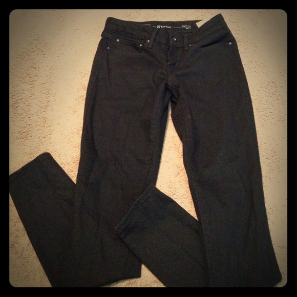 BLACK LEVI JEANS SIZE 27