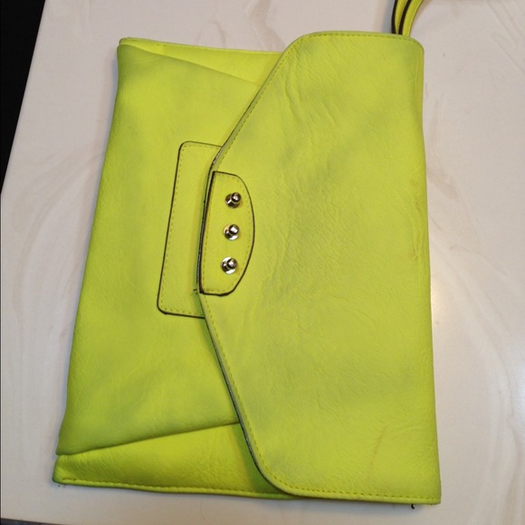Mossimo Supply Co. Bags - Neon Green/Yellow Clutch Mossimo Supply Co. Bags - Neon Green/Yellow Clutch
