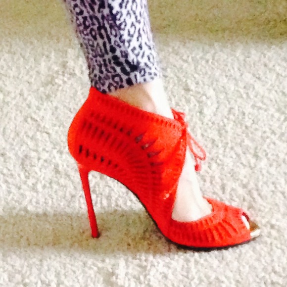 Tom Ford brand new with tags. Celebrity favorite - Picture 4 of 4