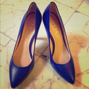 Topshop Office London Pointy-Toe Pumps