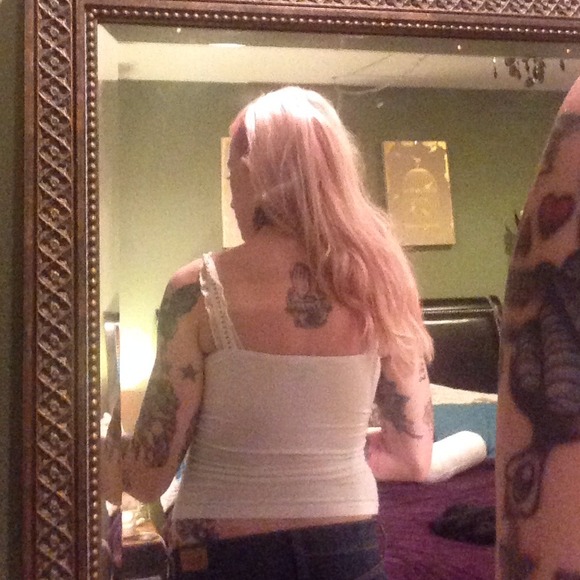 White Tank with lace ruffle. - Picture 2 of 3