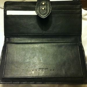 Black wallet