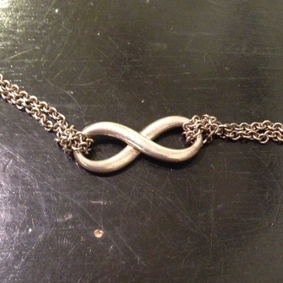 Authentic tiffany & co infinity necklace